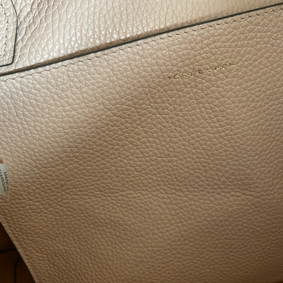 Tory Burch Blake Shell Pink Pebbled Leather Tote Bag - Picture 5 of 11